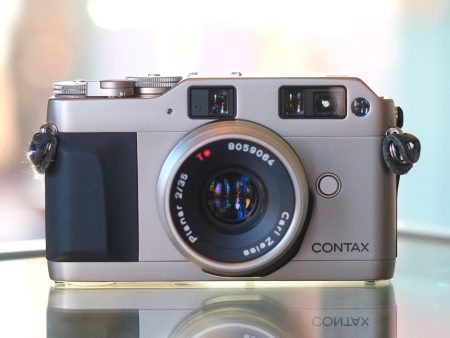 Contax G1 with Planar T* 35mm f2 Online now