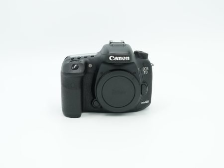 Canon EOS 7D Mark II DSLR Camera Body *USED* Online now