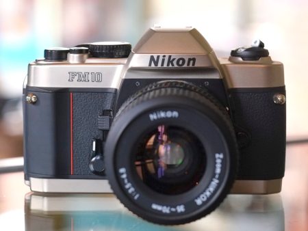 Nikon FM10 with 35-70mm f3.5-4.8 Fashion