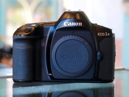 Canon EOS-1N Online now