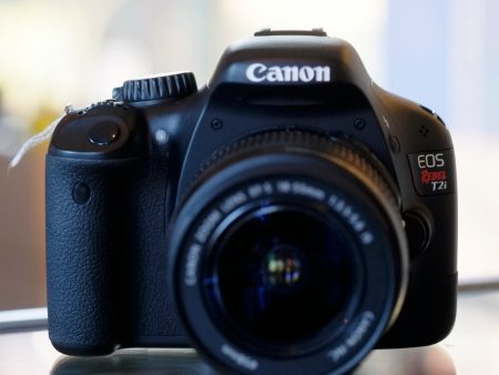 Canon EOS Rebel T2i with 18-55mm f3.5-5.6 IS Supply