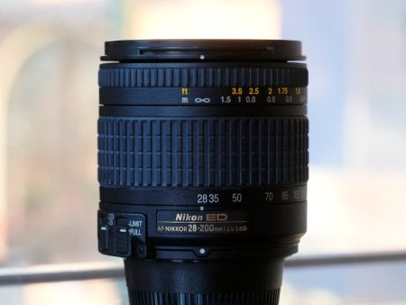 Nikon 28-200mm f3.5-5.6G ED AF Nikkor Online Sale