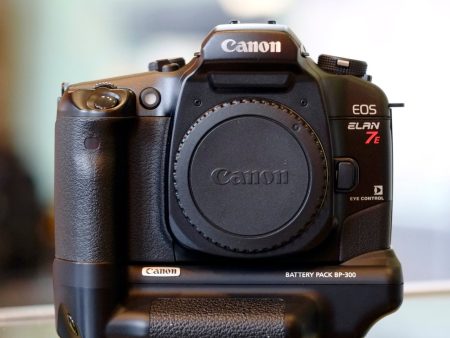 Canon EOS Elan 7E with BP-300 on Sale