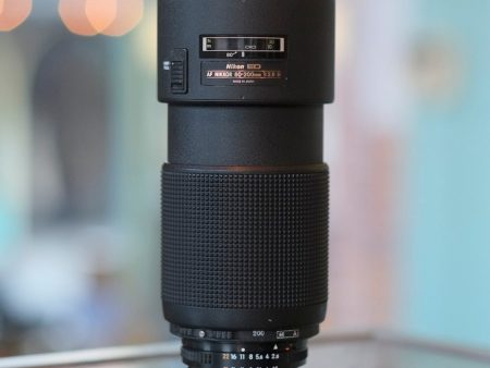 Nikon 80-200mm f2.8 ED AF Nikkor For Sale