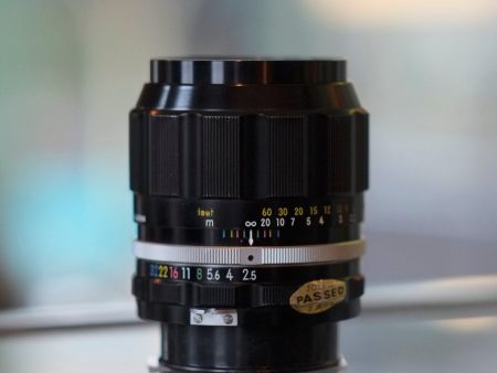 Nikon 105mm f2.5 Nikkor-P Auto (pre AI) For Cheap